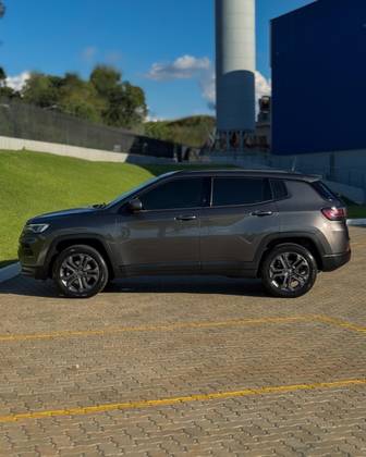 JEEP COMPASS 1.3 T270 TURBO FLEX LIMITED AT6